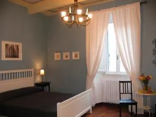 Calisto 6 Bed & Breakfast 4*