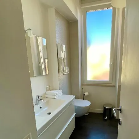 Calisto 6 Bed & Breakfast 2*