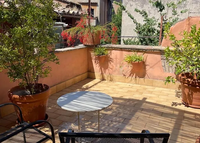 Calisto 6 住宿加早餐酒店